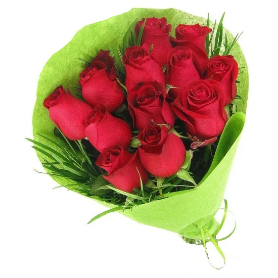 Fresh Red Roses and Bouquet - Image 13