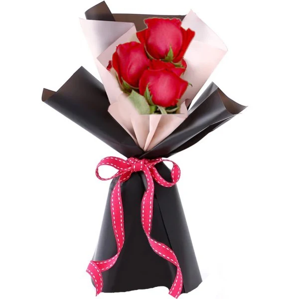 Fresh Red Roses and Bouquet - Image 9