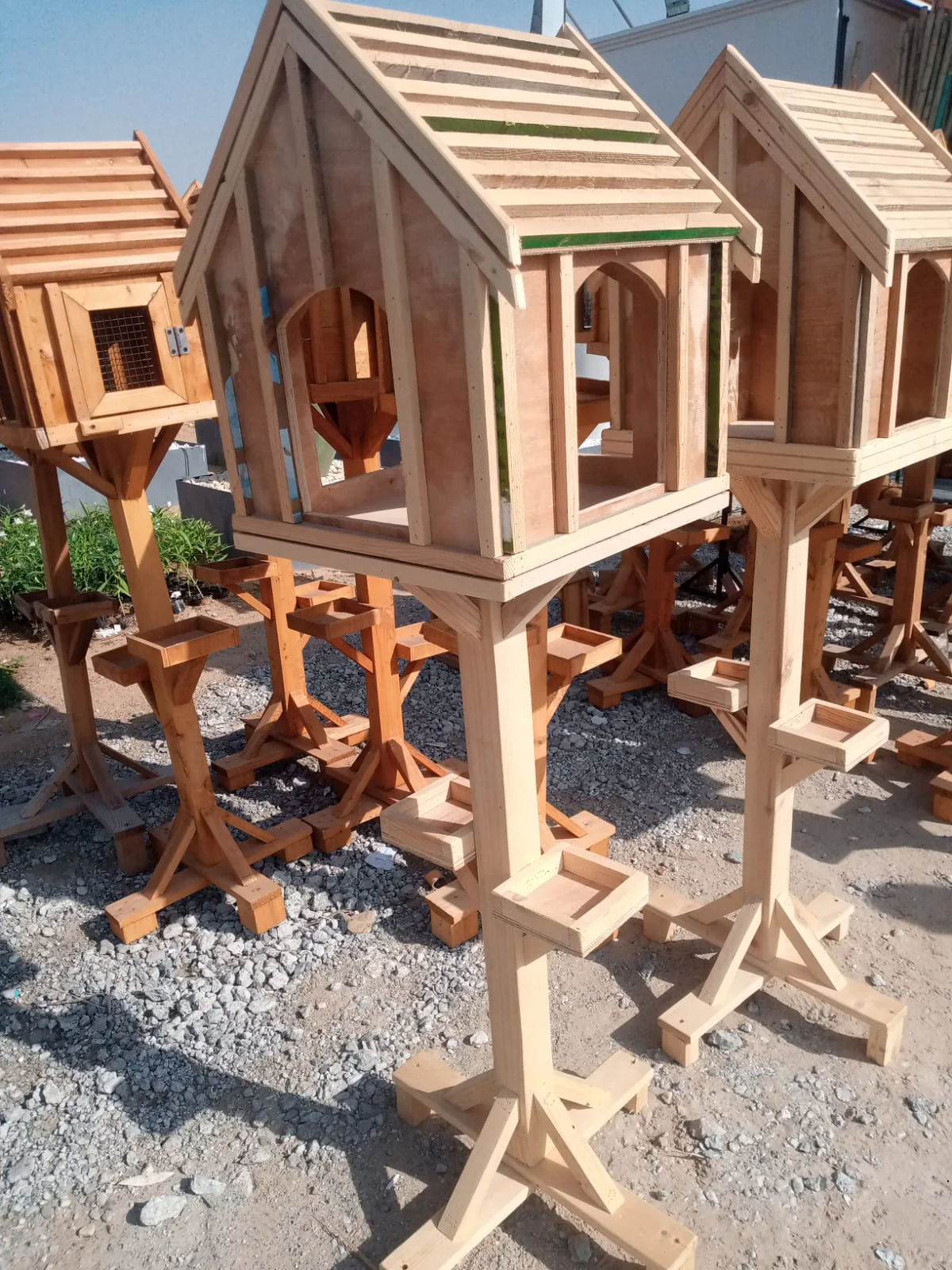 Handmade Zawa Bird Feeder - Image 2